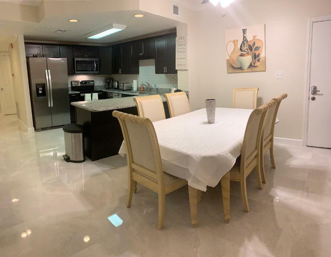 Luxury Condo In The Heart Of Пиджен Фордж Екстериор снимка